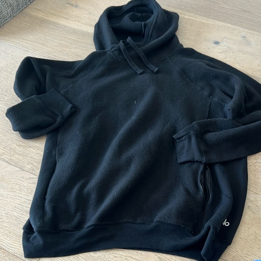 ALO Yoga Men's Black Fleece Hoodie